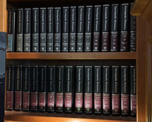 Vintage 1985 Encyclopaedia Britannica