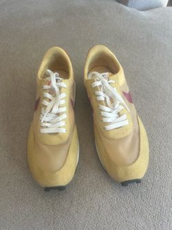 Nike Retro waffle Running Shoe
