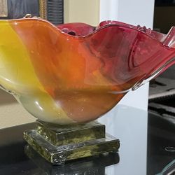 Decorative Bowl With Decorative Glass Balls 