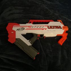 NERF F4929 Ultra Speed Motorized Dart Gun Blaster - Orange/Red/White