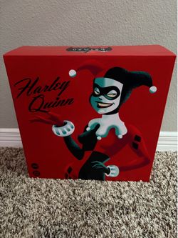 Mondo 12 inch Batman the animated series Harley Quinn figure for sale
