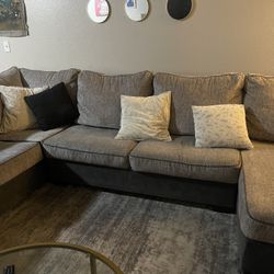 Sectional Couch 