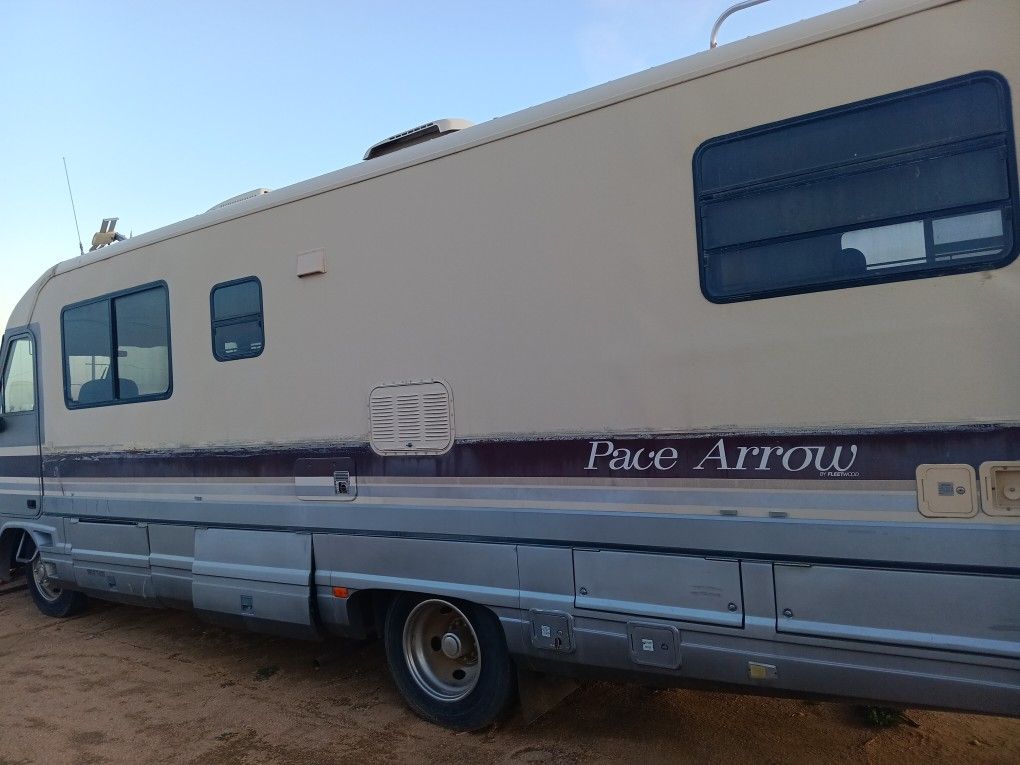 1989 Motorhome Rv Not Running Has A Gas Leak for Sale in Phelan, CA ...