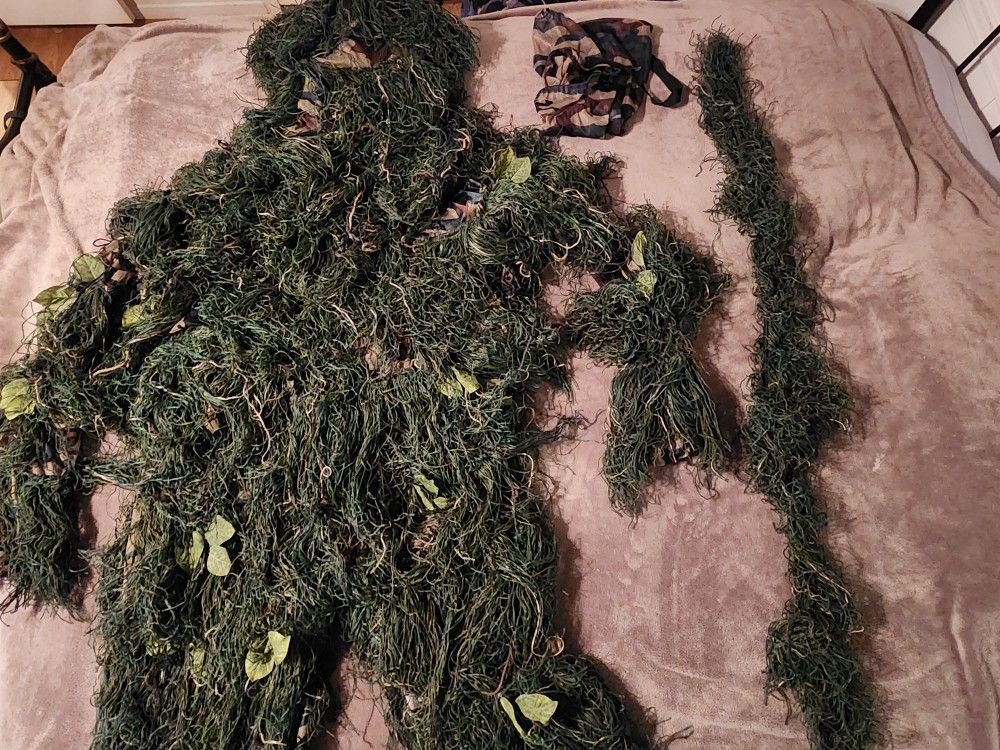 Ghillie Suit
