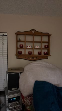 Wall shelf