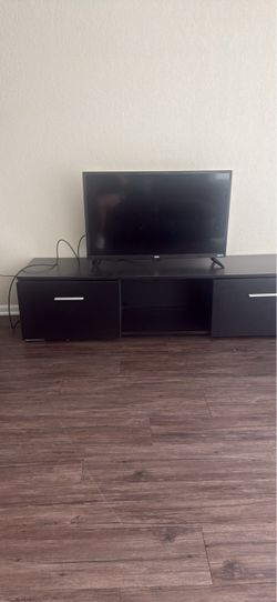 Tv stand