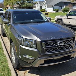 2024 Nissan Frontier