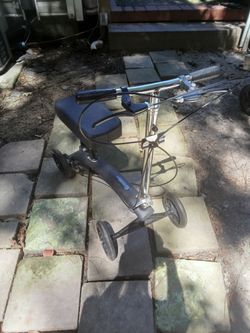 BodyMed Knee Scooter