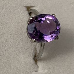 Ring Sterling Silver Amethyst  Size 7