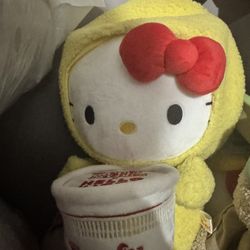 HELLO KITTY PLUSHIES