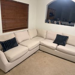 Sectional Couch 