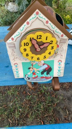 Loungefly WonderCon Exclusive - Pinocchio Cuckoo Clock Mini Backpack (NWT)