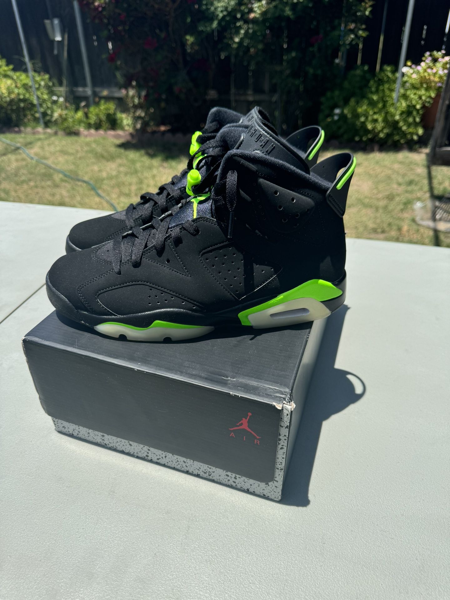 Jordan 6 Retro