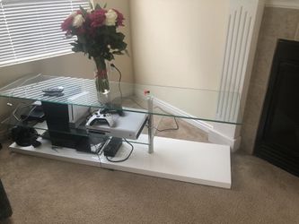 Tv table