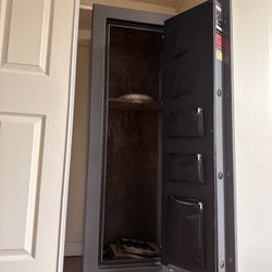 Fire Proof Safe (2017) 