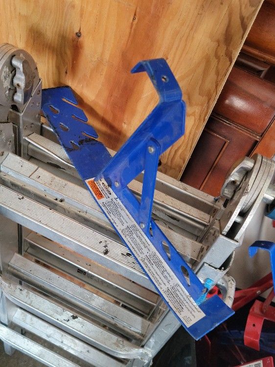 Roofing Brackets