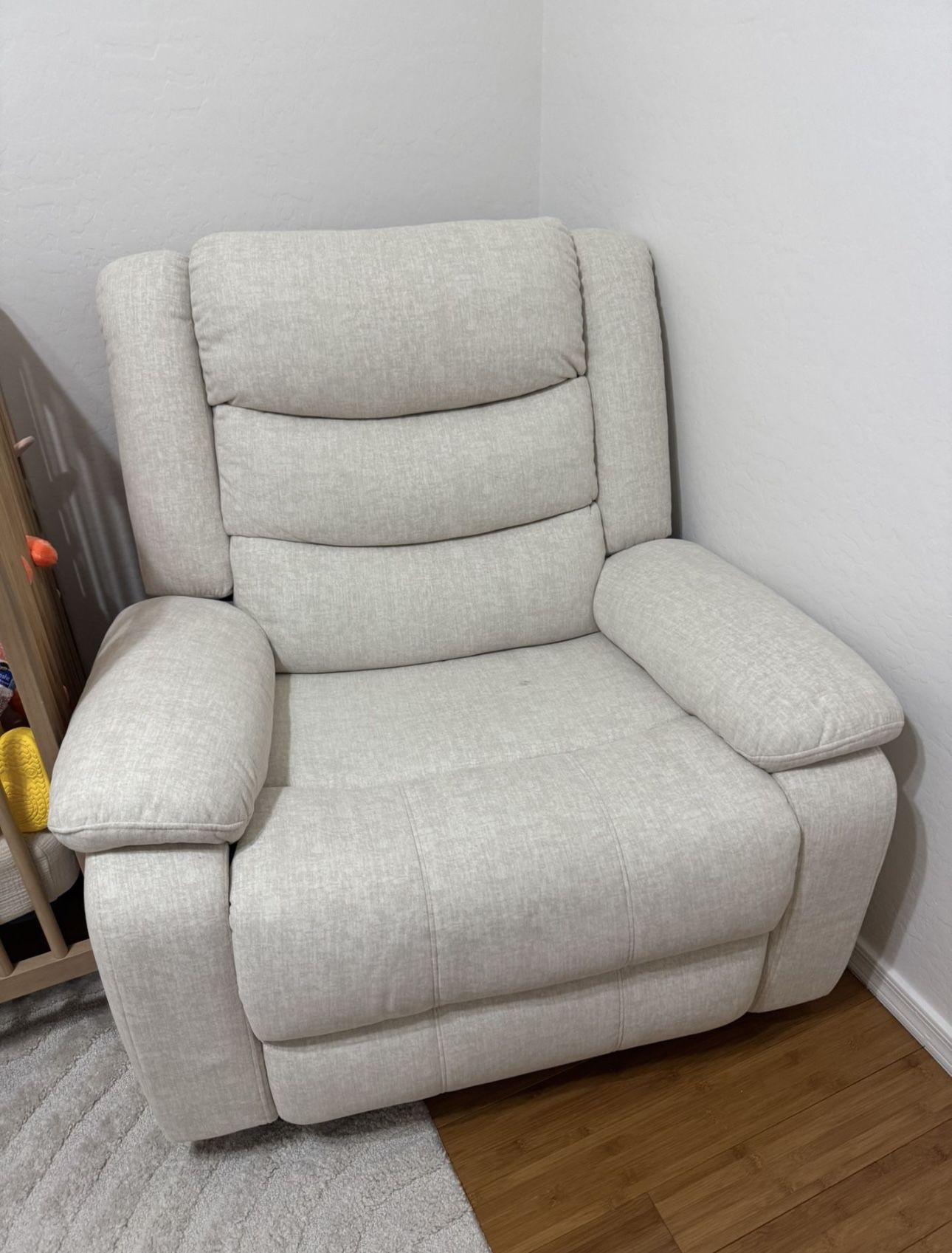 Recliner/Rocking Chair