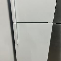 Perfect Refrigerator For That Tight Spot