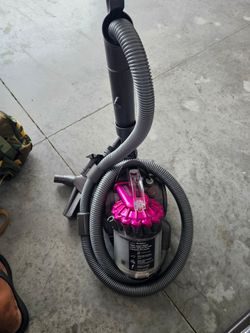 DYSON DC 22, WOW!