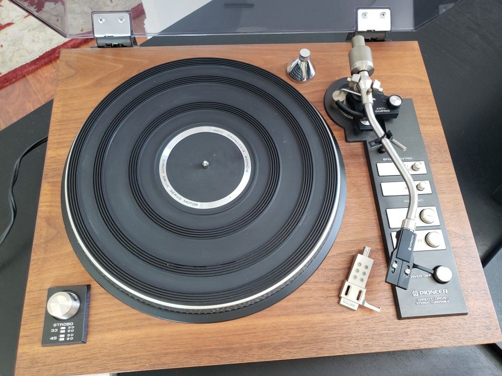 Pioneer PL-71 Direct Drive Turntable