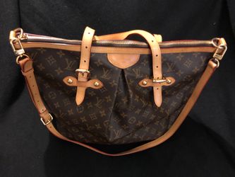 100% authentic Louis Vuitton Palermo gm like new condition