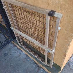 Dog wood fence Northstates  $15