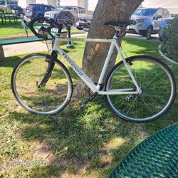 Tsunami road bike ten speed