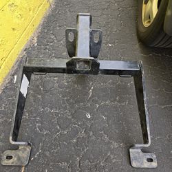 Tow Hitch 