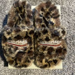 leopard balenciaga furry slides