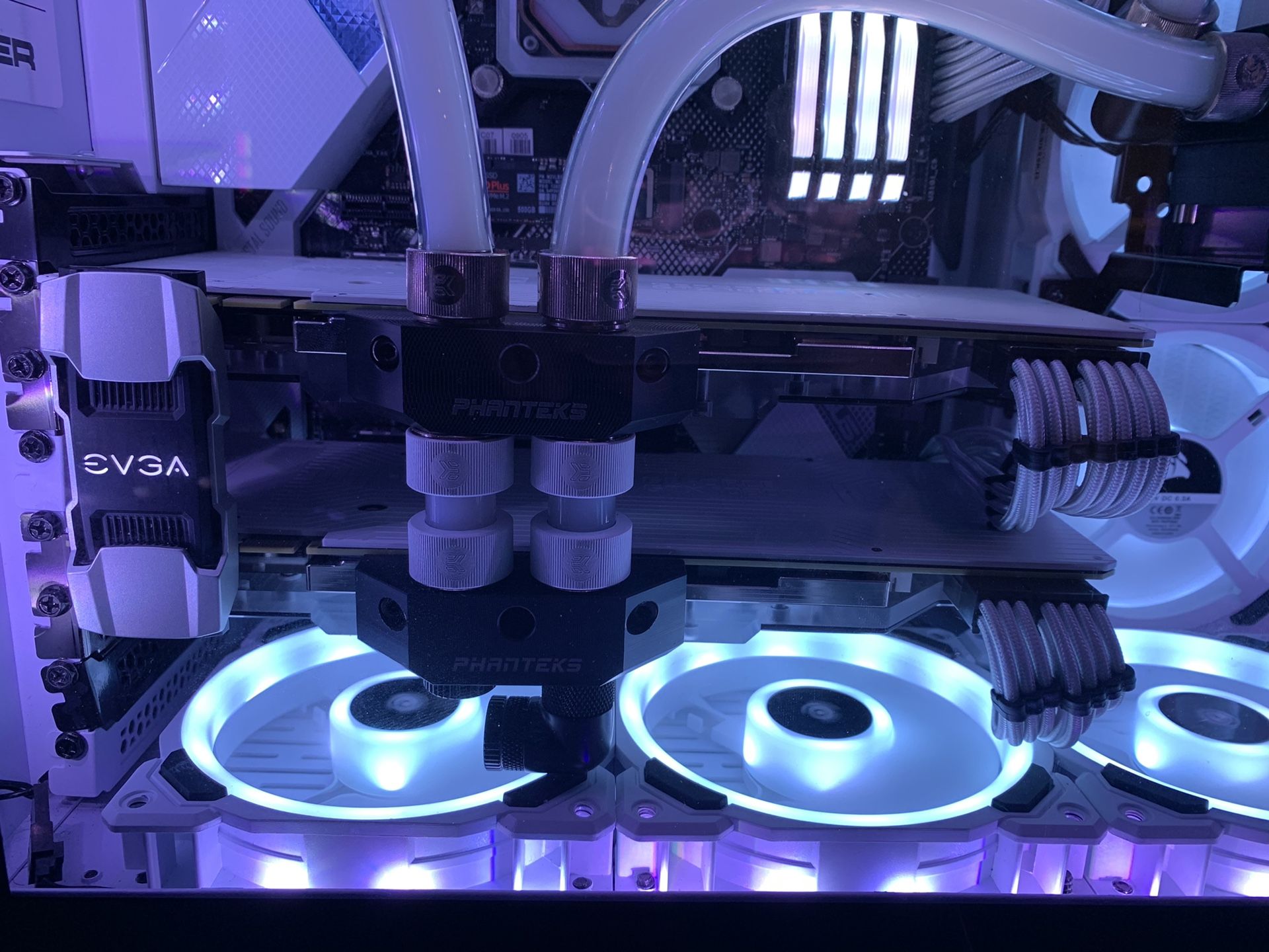 1x NVIDIA 1080ti with a Phanteks Nickel Water Block