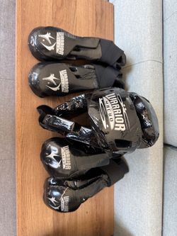 Macho warrior martial arts gear set black