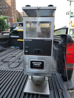 Bunn G9-2T HD Commercial Coffee Grinder (FREE DELIVERY!)
