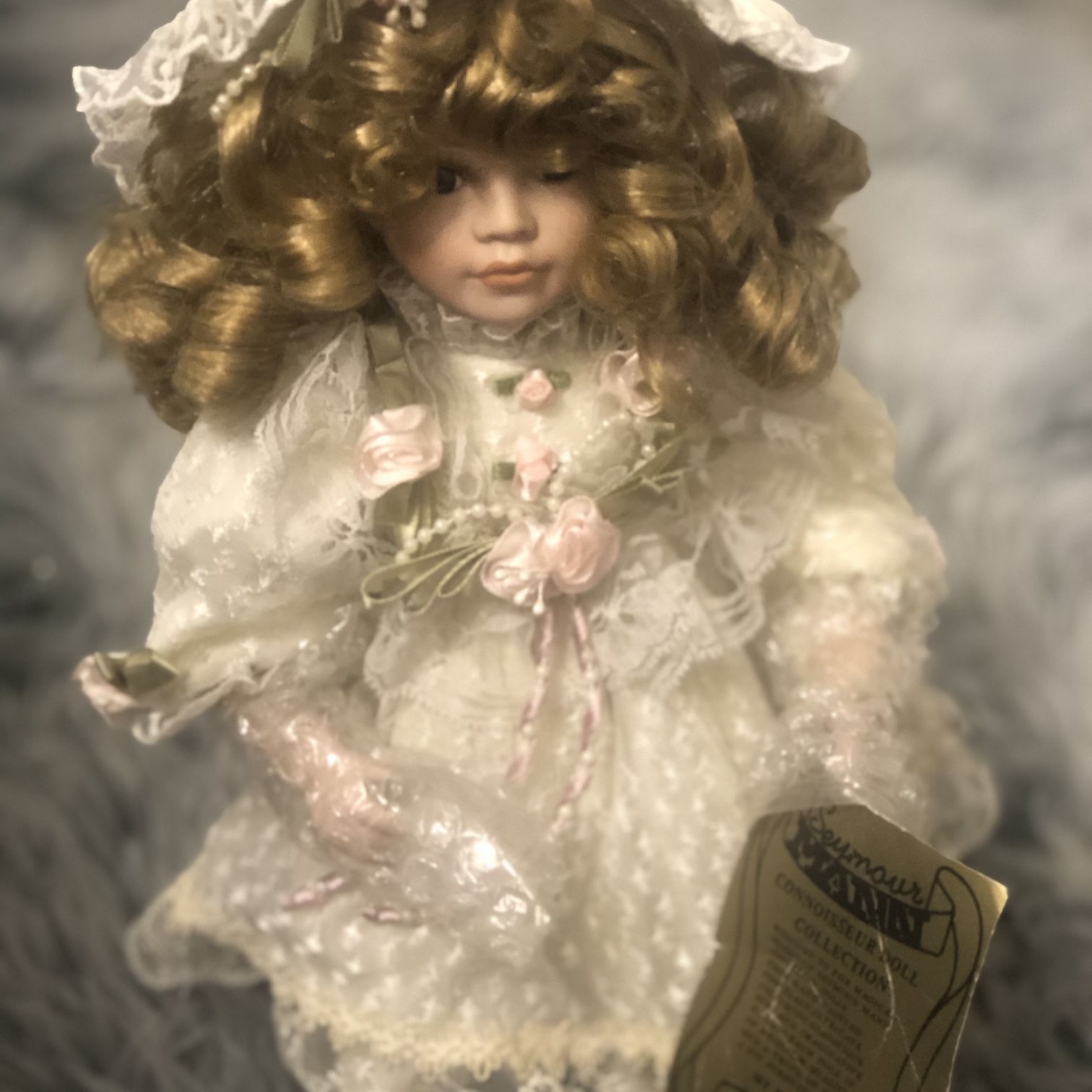 Beautiful Collectible Dolls w/certificate,.. Make An Offer