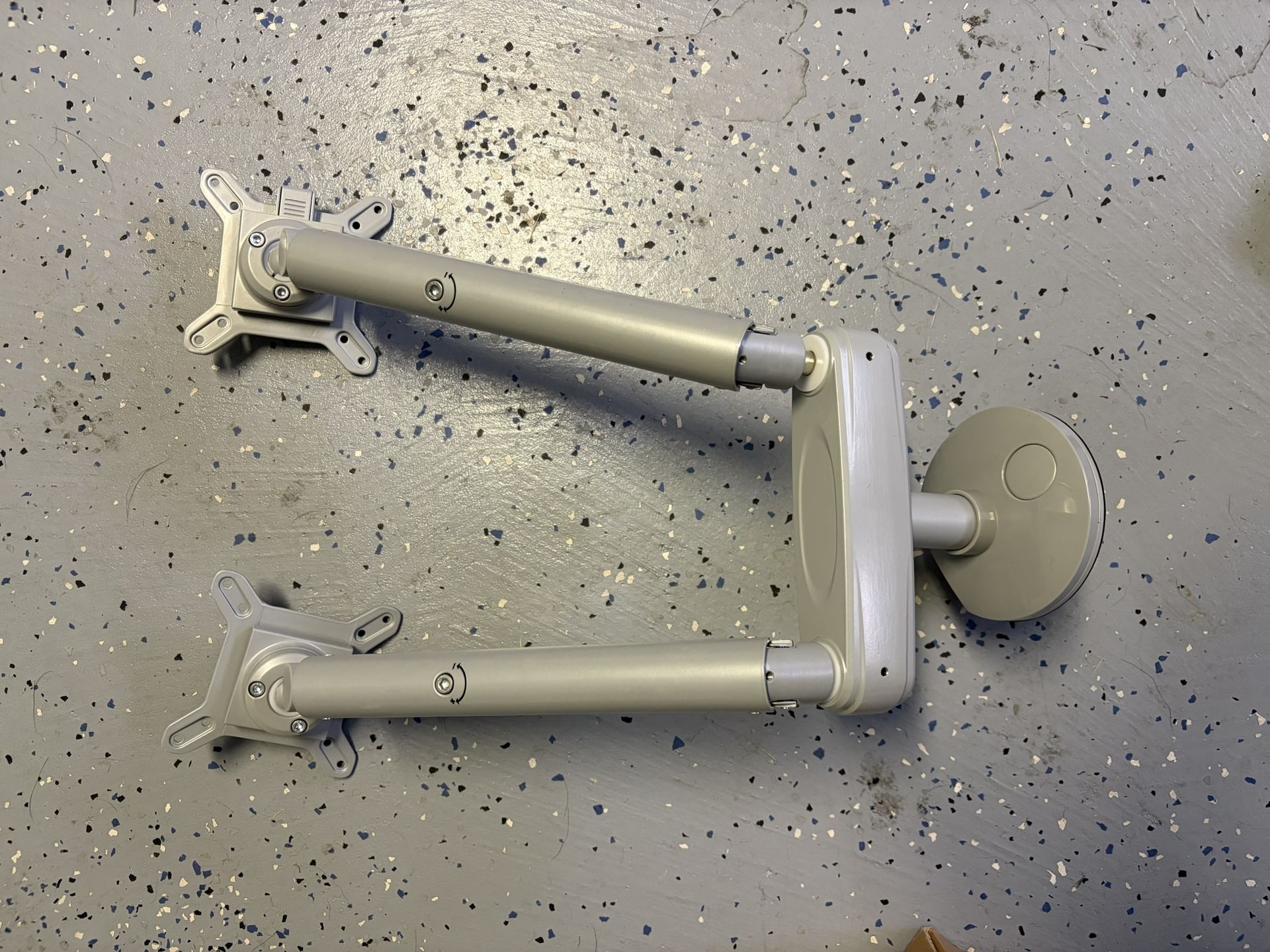 Compel Dual Monitor Arm
