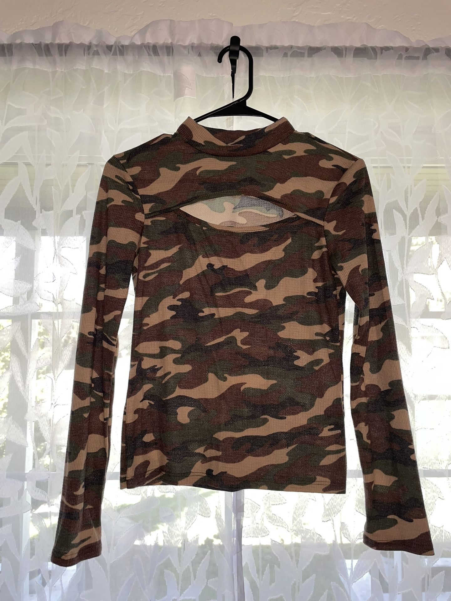 Camo Women Top