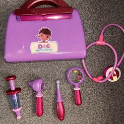 Doc McStuffins Toy Hospital Doctor's Bag Set