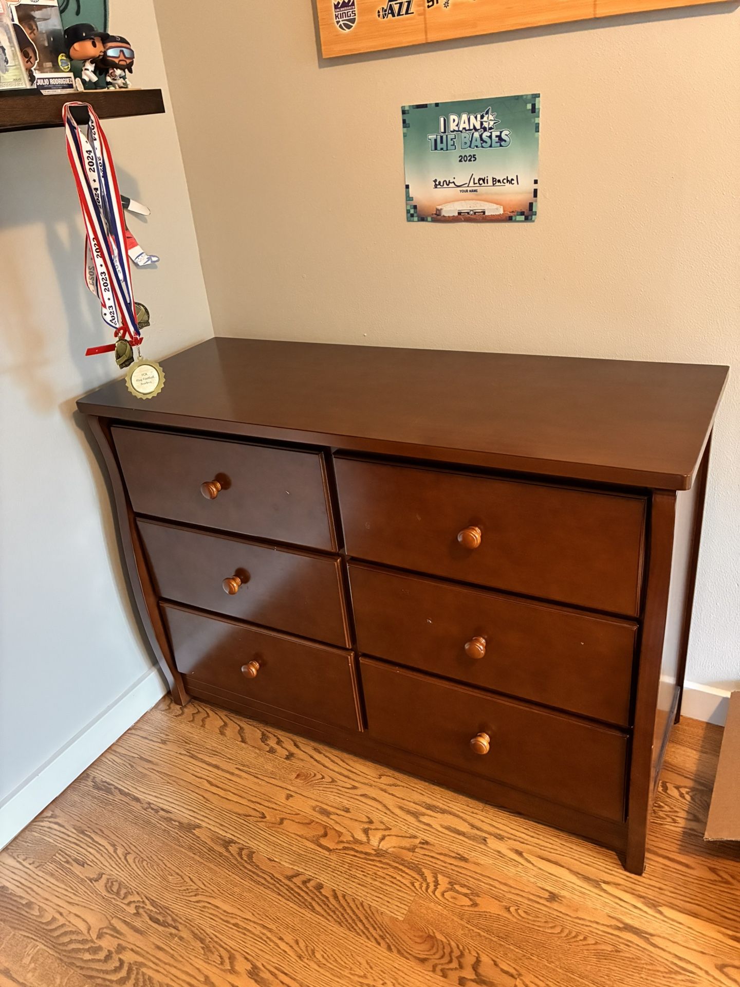 6 Drawer Dresser Great For Kids