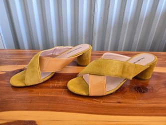 Vegan size EU 39 Kitten Heel