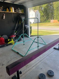 Gymnastic Balance beam lift horizontal bar