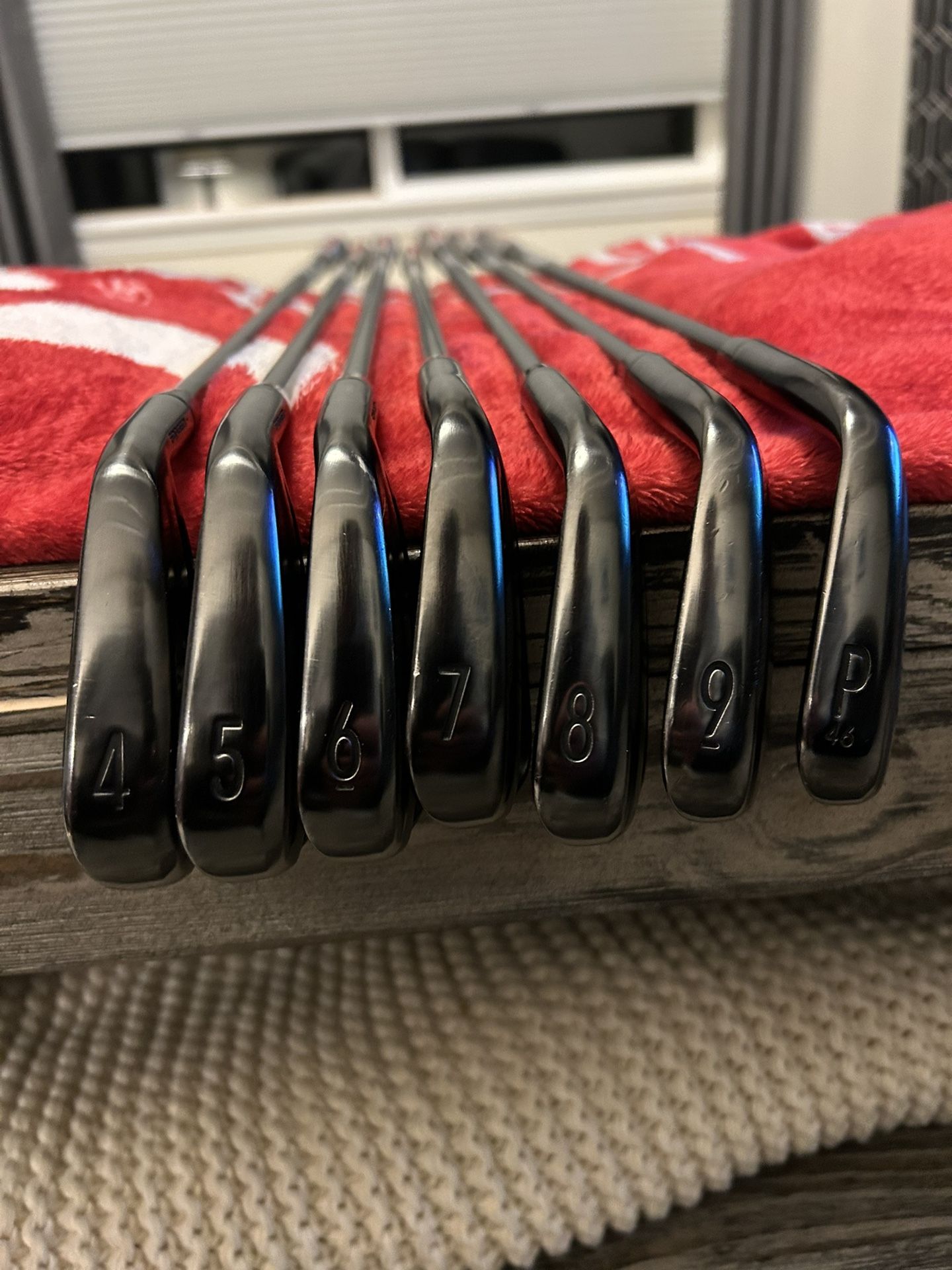 Titleist T100, All Black Smoked Out, +1/2, 2 Degrees Upright. 4-PW Iron Set