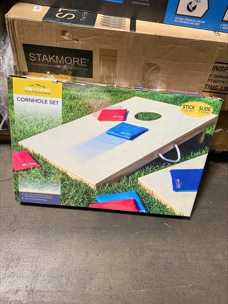 NEW Outdoor Bean Bag Toss set CLEARANCE SALE