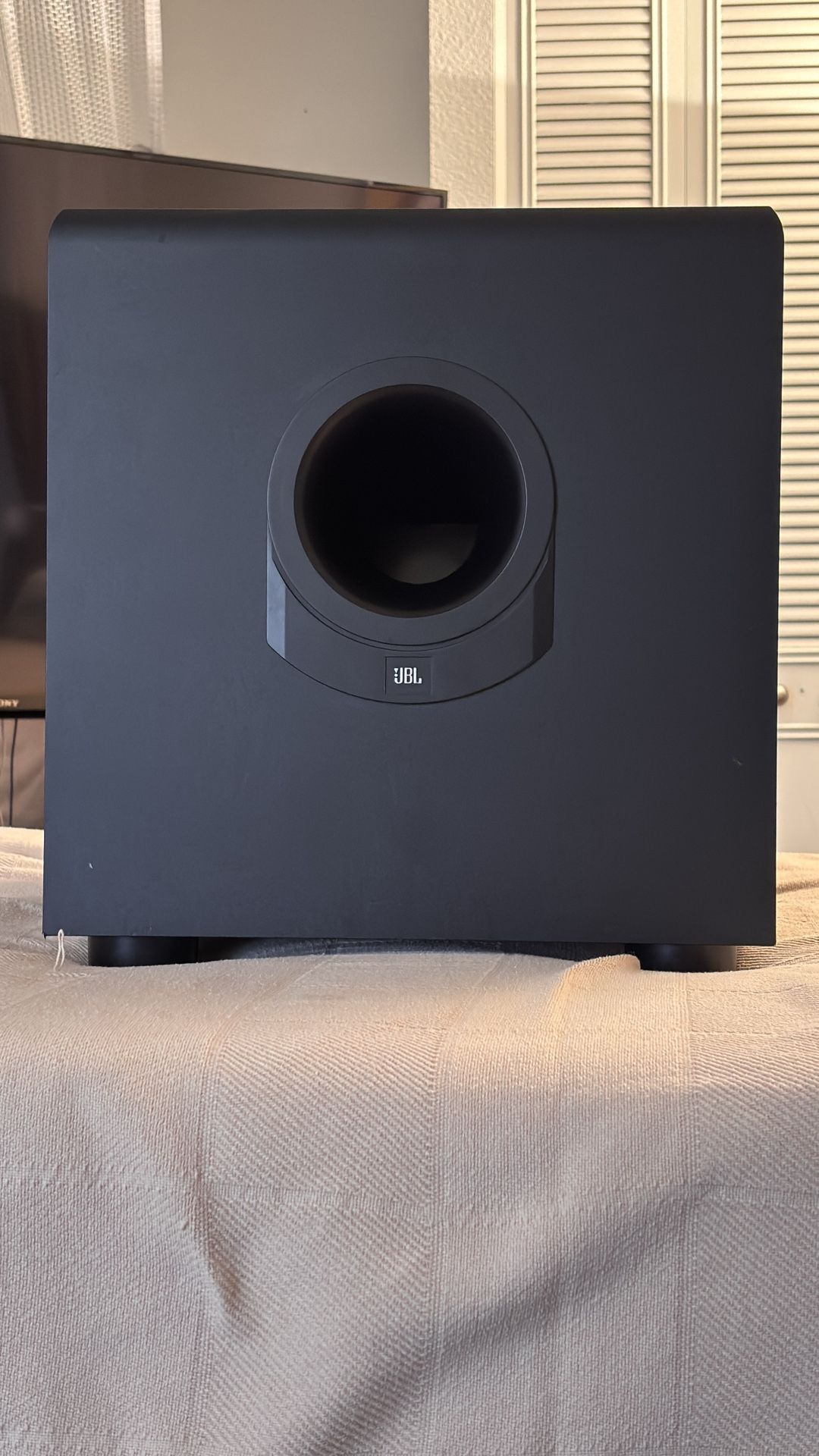 JBL Sub160