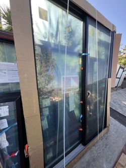 Gliding Door