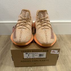 Yeezy 350 V2