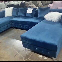New Blue Double Chase Sectional With Free Same Day Delivery 