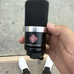 Neumann TLM 102 $260.00 OBO