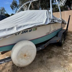 1992 Ski Centurion Wake Boat Fresh Water Only