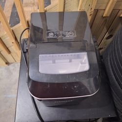 Mini Ice Machine