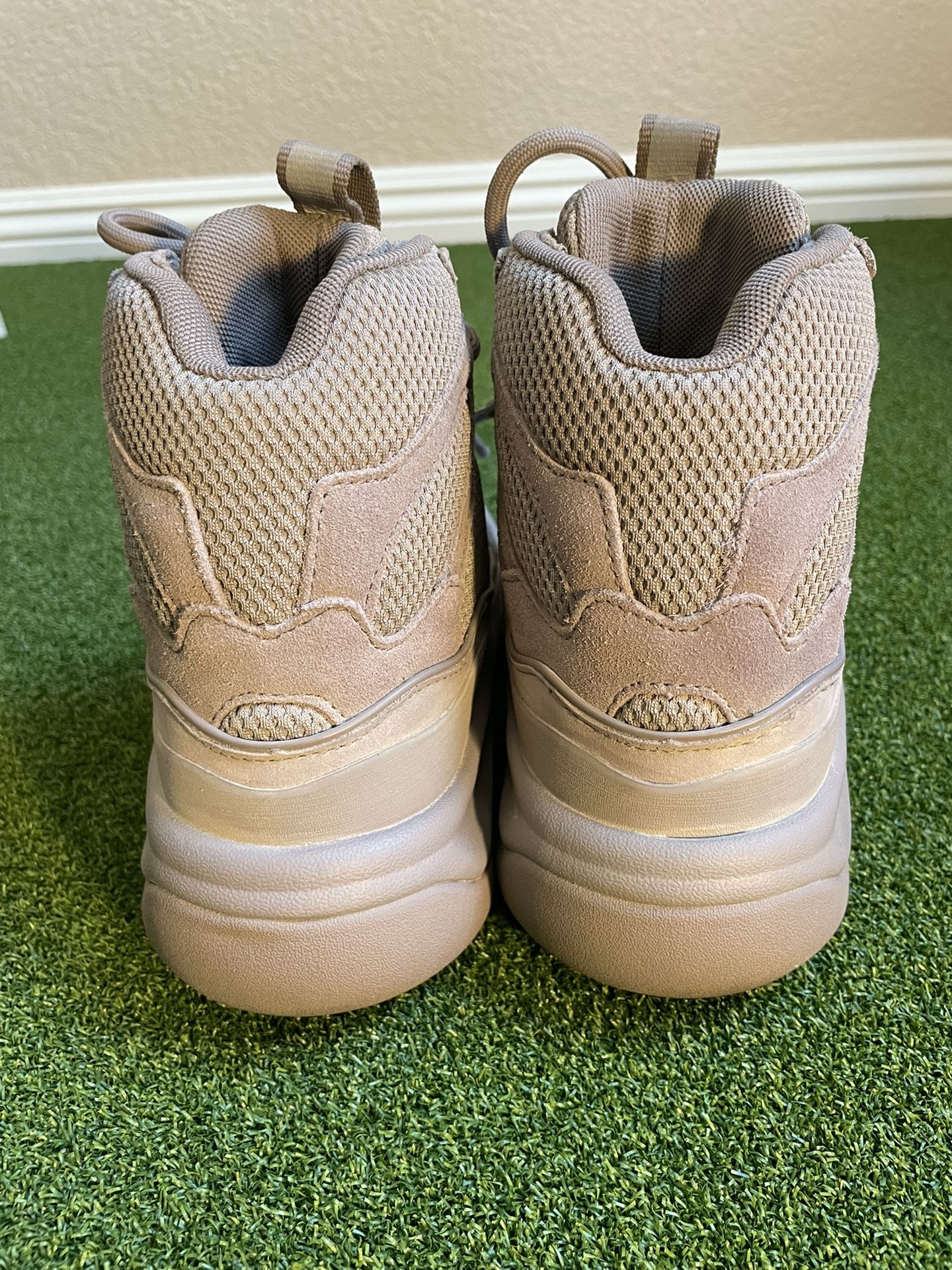 Yeezy Desert Boot Cinder W