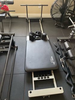 Aero Pilates platform